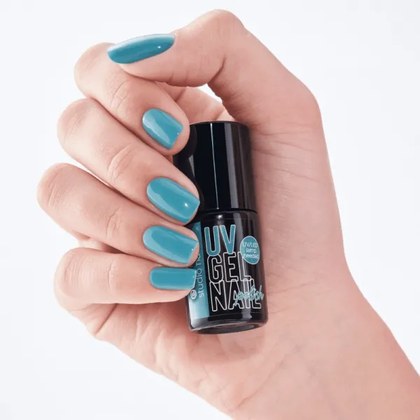 essence studio nails UV GEL NAIL gélový lak na nechty s použitím UV/LED lampy odtieň 110 blah.blah.blah 5 ml
