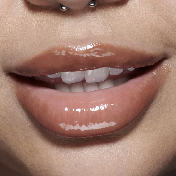 MAC Cosmetics Lipglass Air hydratačný lesk na pery odtieň Instinct 5 ml