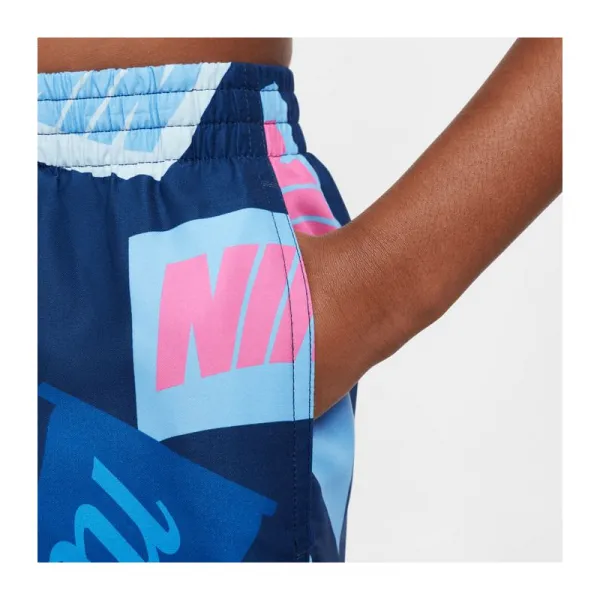 Chlapčenské plavky NIKE SWIM TOSSED FLAGS 4 inch MIDNIGHT N-MIDNIGHT NAVY