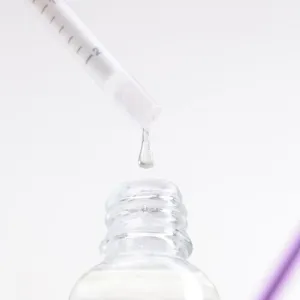 A-Derma Epitheliale Ultra Repair VIT C+ Radiance Repairing Serum regeneračné a rozjasňujúce sérum s vitamínom C 30 ml