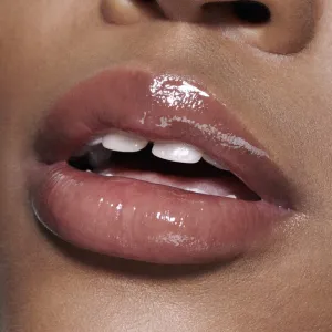 MAC Cosmetics Lipglass Air hydratačný lesk na pery odtieň Casual 5 ml