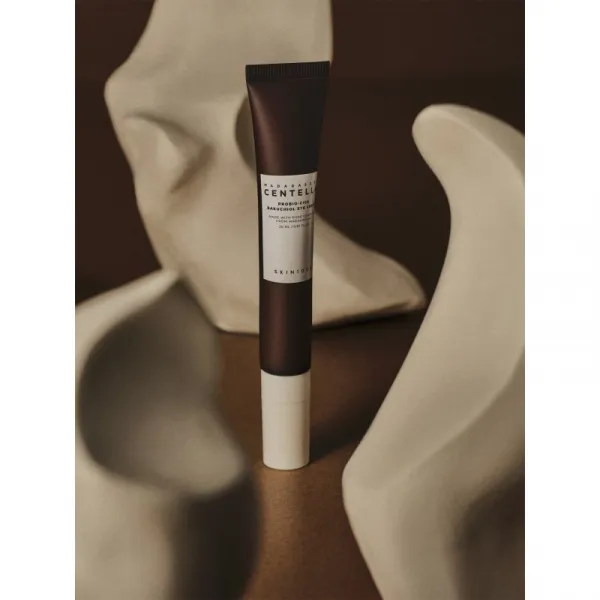 SKIN1004 Madagascar Centella Probio-Cica Bakuchiol Eye Cream protivráskový očný krém s upokojujúcim účinkom