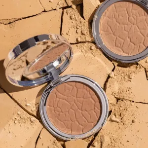 Catrice DESERT DUNE krémový bronzer s matným efektom odtieň C02 Future Oasis 8.5 g