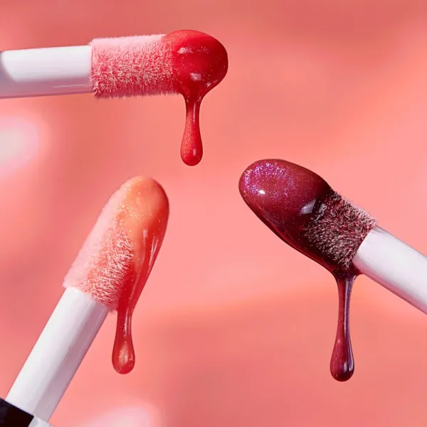Catrice ETERNAL RED olej na pery so zväčšujúcim efektom odtieň C02 Ruby Radiance 3.6 ml