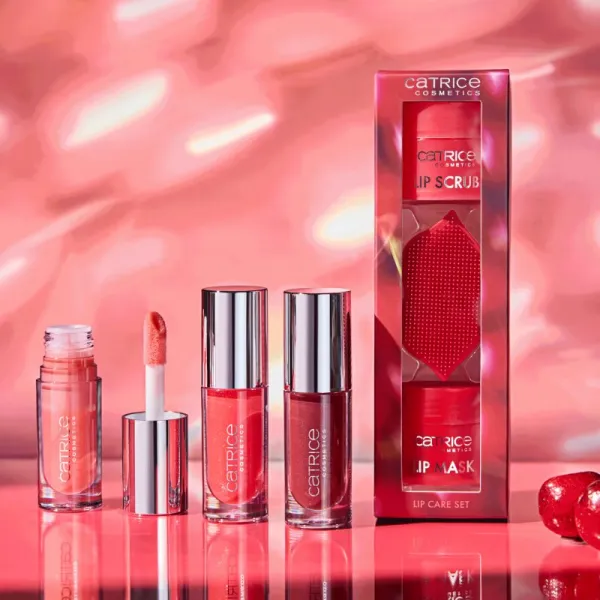 Catrice ETERNAL RED Cherry Bomb olej na pery so zväčšujúcim efektom odtieň C01 Scarlett Spark 3.6 ml