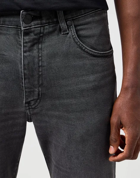 WRANGLER Pánske džínsy  LARSTON WHISPERED WASH 112362433 Veľkosť: 33/32