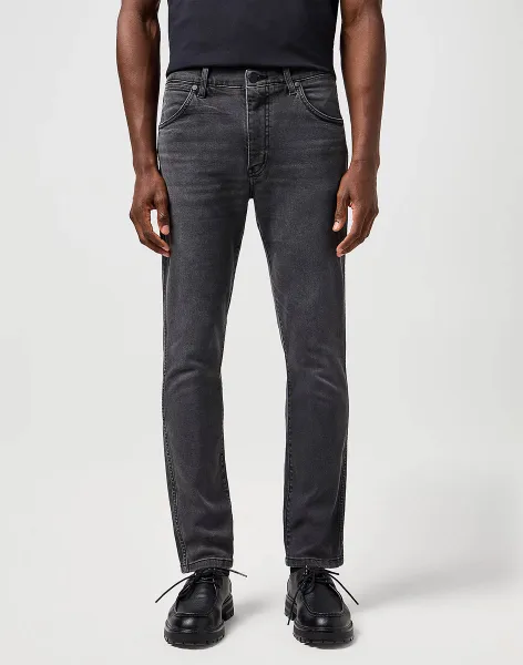 WRANGLER Pánske džínsy  LARSTON WHISPERED WASH 112362433 Veľkosť: 33/32