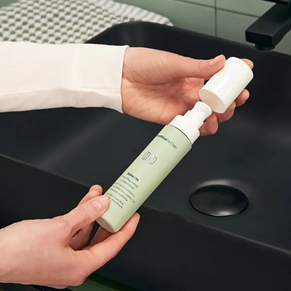 Health Labs Care Solve On krém na tvár s ceramidmi 50 ml