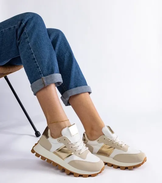 D/CEO White trainers Justar