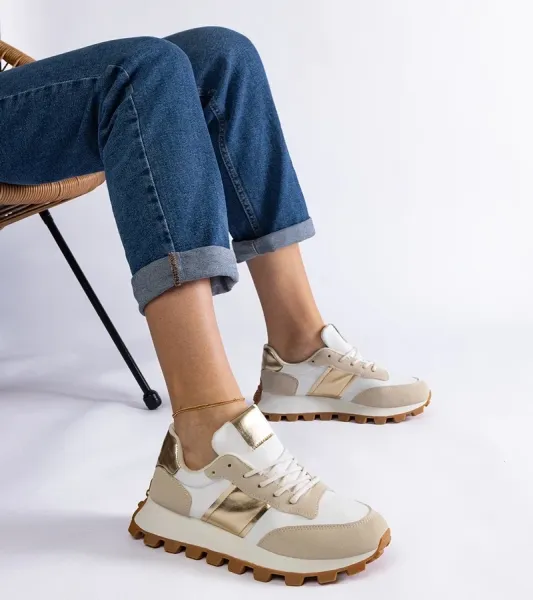 D/CEO White trainers Justar