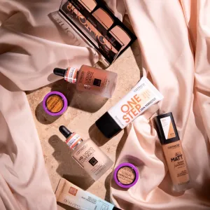 Catrice HD Liquid Coverage make-up odtieň 030 Sand Beige 30 ml