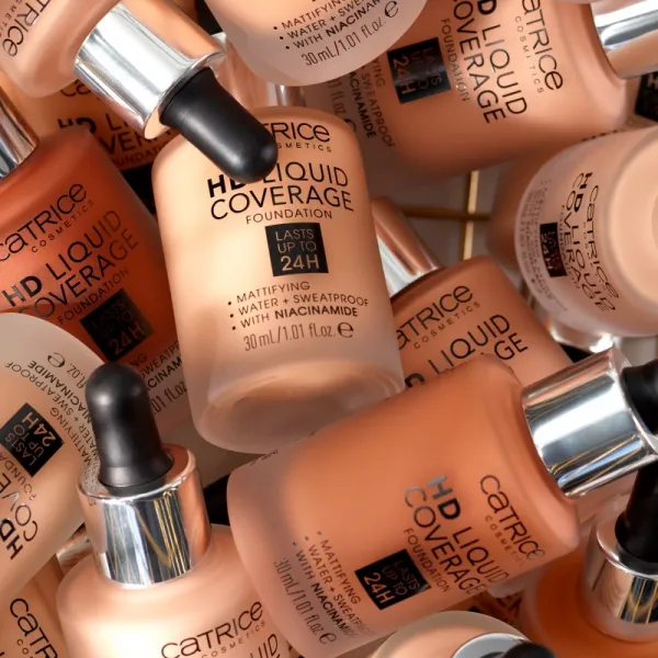 Catrice HD Liquid Coverage make-up odtieň 030 Sand Beige 30 ml