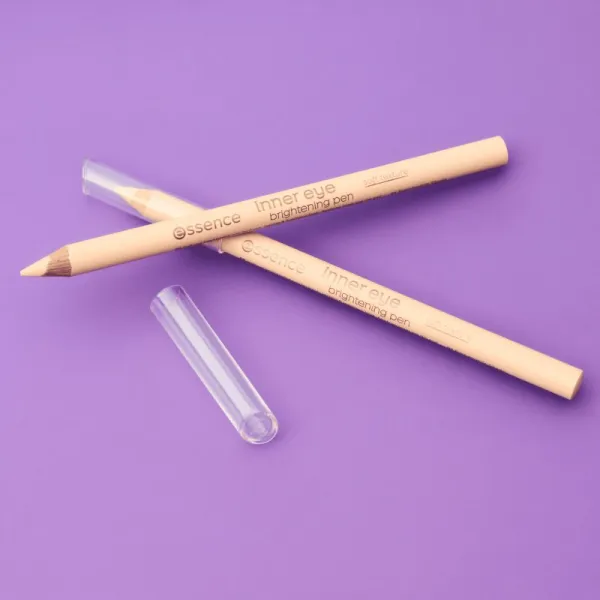 essence Inner Eye Brightening Pen rozjasňujúca ceruzka na oči odtieň 01 everybody's shade 1.02 g