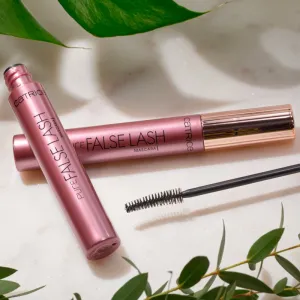 Catrice Pure False Lash riasenka pre efekt umelých rias odtieň 010 Black 10 ml