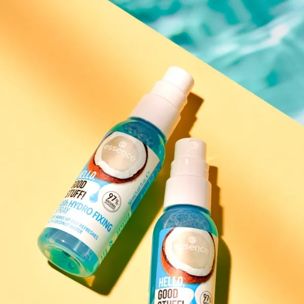 essence Hello, Good Stuff! Coconut Water fixačný sprej 50 ml
