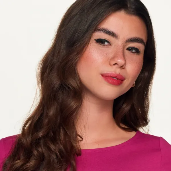 essence Dip Eyeliner vodeodolná očná linka 3 ml