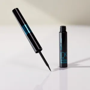 Catrice Ink Eyeliner tekuté linky na oči vodeodolné odtieň 010 Stay in Black 1,7 ml