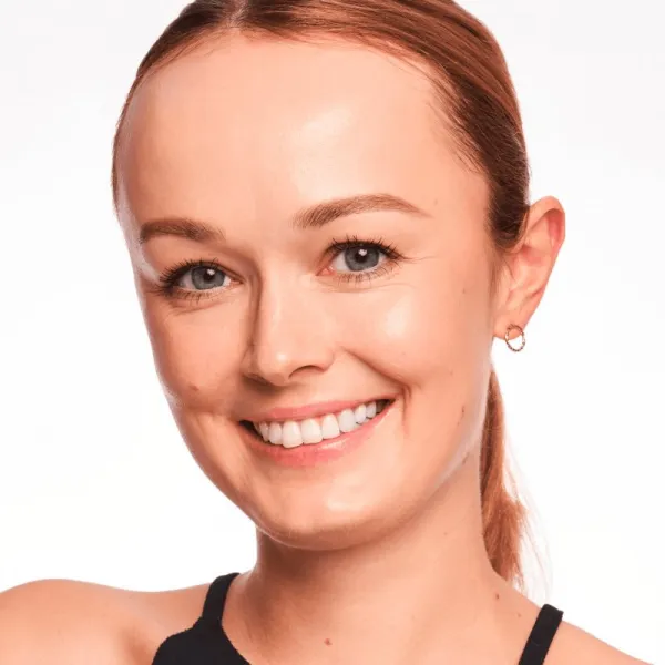 Catrice Eyebrow Stylist ceruzka na obočie s kefkou odtieň 015 - Ashy Drama 1.4 g