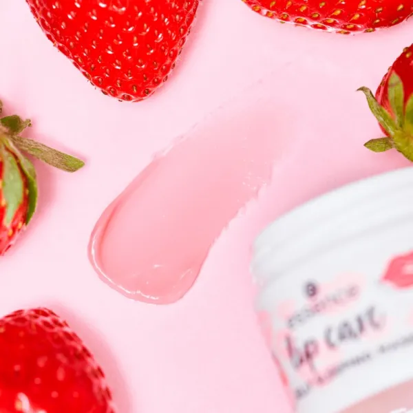 essence lip care hydratačná maska na pery na noc 02 Strawberry Milkshake 8 g