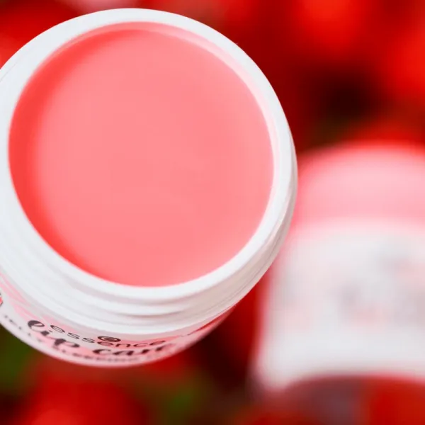 essence lip care hydratačná maska na pery na noc 02 Strawberry Milkshake 8 g