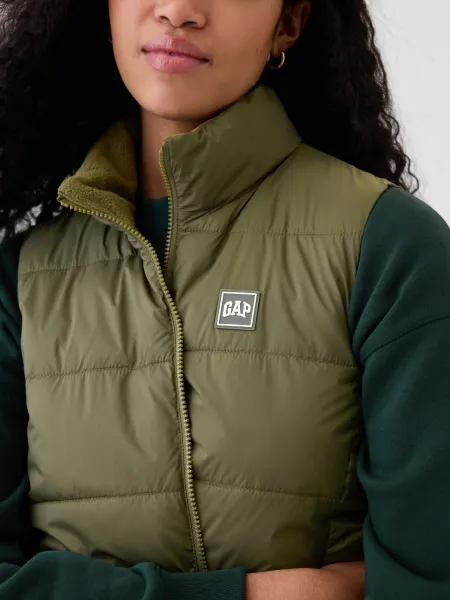 GAP Quilted Waterproof Vest - Women's