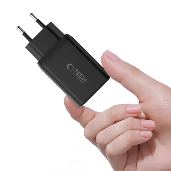 Tech-Protect NC45W GaN sieťová nabíjačka 2x USB-C 45W, čierna