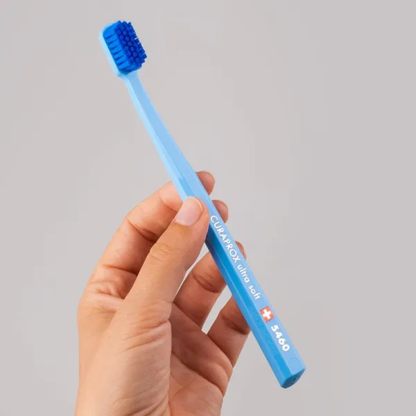 Curaprox 5460 Ultra Soft zubná kefka 1 ks