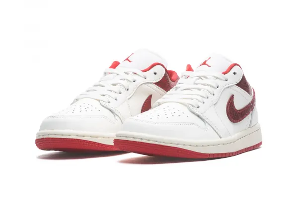 Jordan Brand Air Jordan 1 Low SE "Ruby" (HJ9338-106)