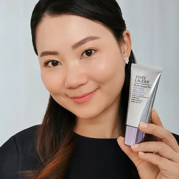 Estée Lauder Perfectionist Pro Multi-Defense Aqua UV Gel SPF 50 denný ochranný krém SPF 50 30 ml