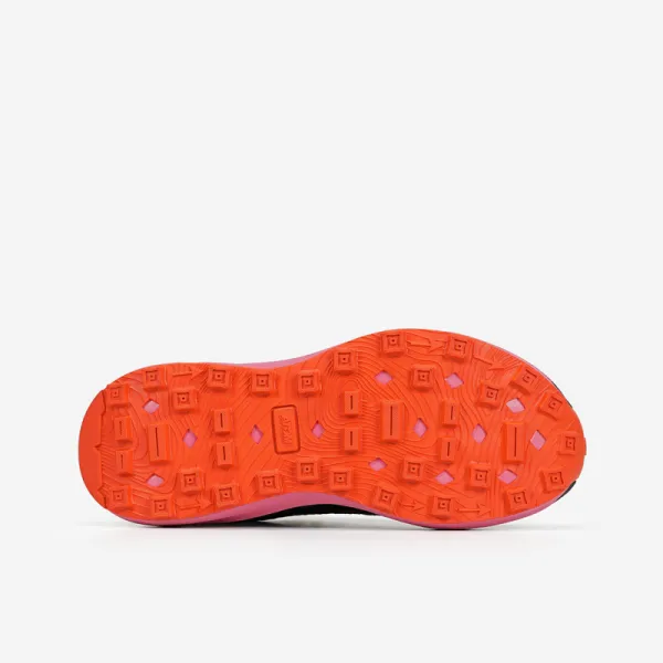 Dámska bežecká trailová obuv ATOM Terra Max W nitro black