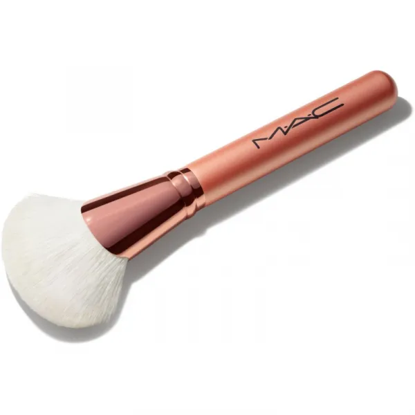 MAC Cosmetics Brush 143S Bronzer Fan Brush štetec na bronzer 1 ks