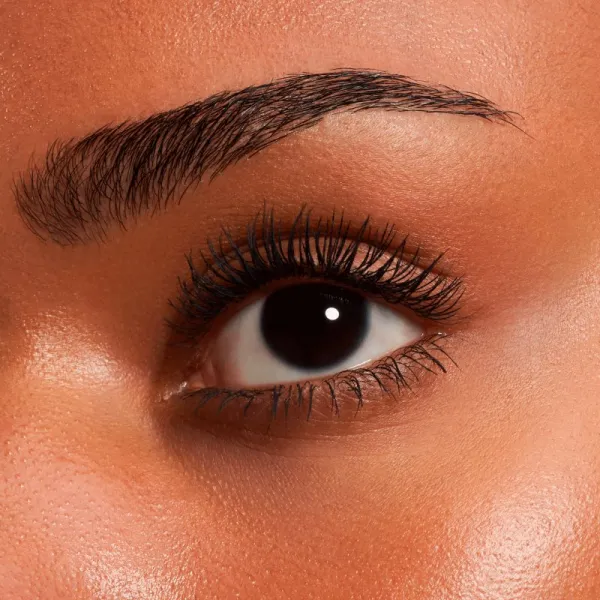 essence Get BIG! Lashes vodeodolná riasenka pre objem odtieň 01 Black 12 ml