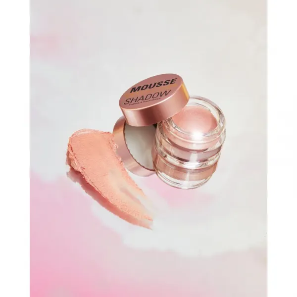 Revolution Mousse krémové očné tiene odtieň Amber Bronze 4 g