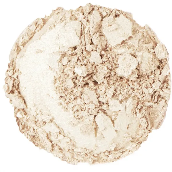 Revolution Beam Bright kompaktný púdrový rozjasňovač odtieň Diamond Glow 2.45 g