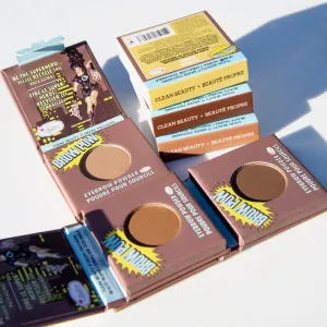 theBalm Browpow® púder na obočie v praktickom magnetickom puzdre odtieň Light Brown 1,2 g