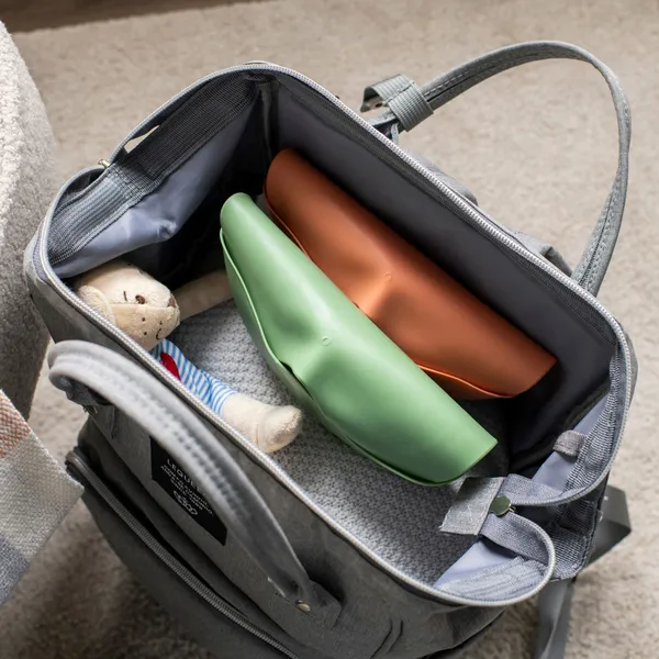 Tommee Tippee Roll'n'go podbradníček Green 6 m+ 1 ks