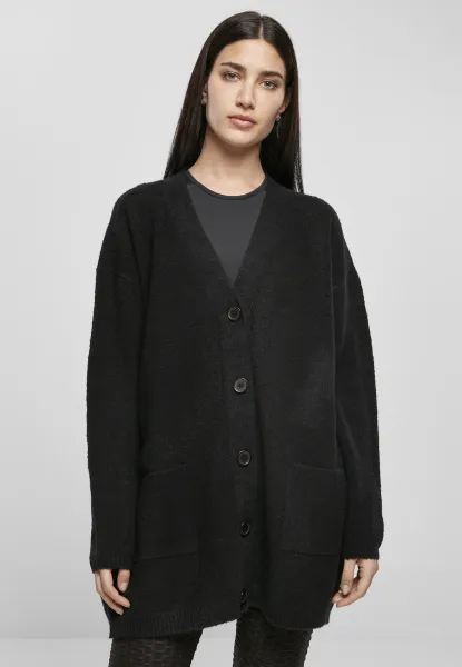 Women's robust knitted sweater black