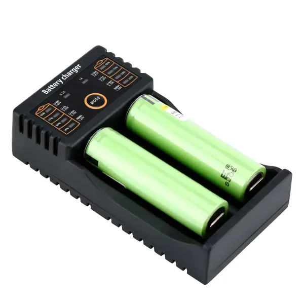 MG Battery Charger nabíjačka batérií Li-ion / A / AA / AAA