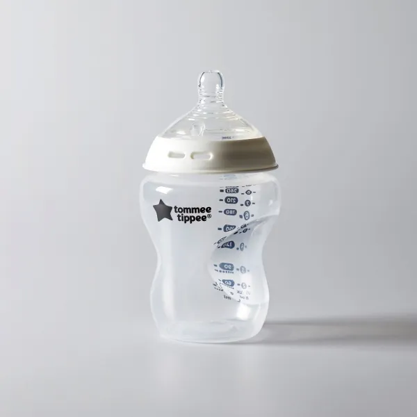 Tommee Tippee Natural Start Anti-Colic samosterilizačná dojčenská fľaša Medium Flow 3 m+ 2x340 ml