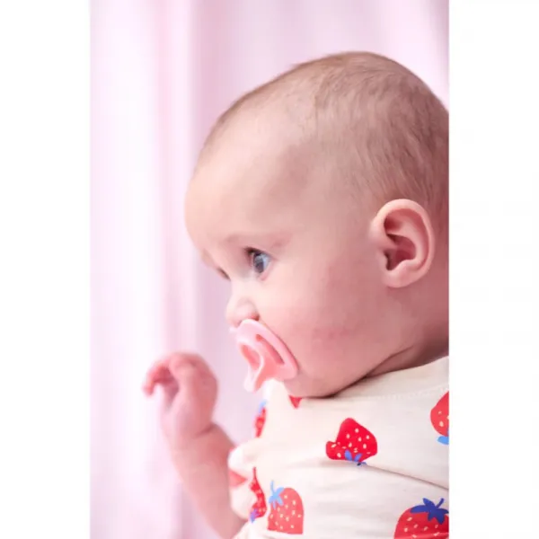 Tommee Tippee Ultra Light Stay Put 0-6 m cumlík Girl 4 ks