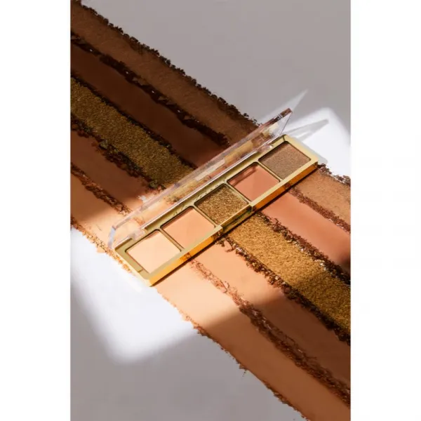 Revolution PRO Glam paletka očných tieňov odtieň No Regrets Soft Nude 5,5 g