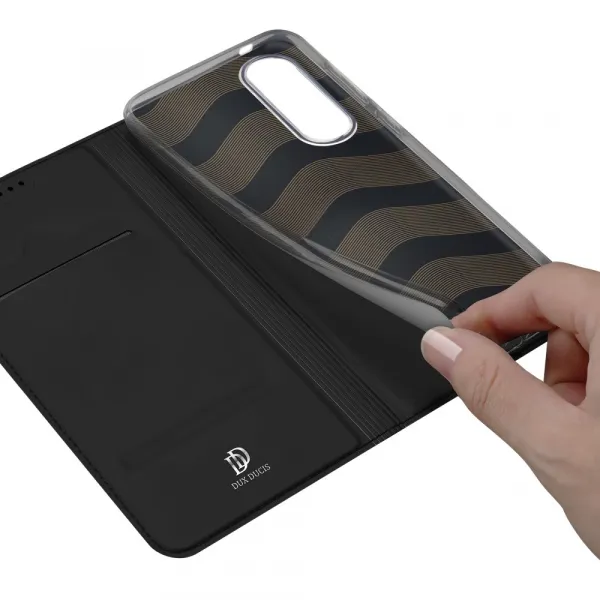 Dux Ducis Skin Pro knižkové puzdro na Samsung Galaxy S25 Edge, čierne