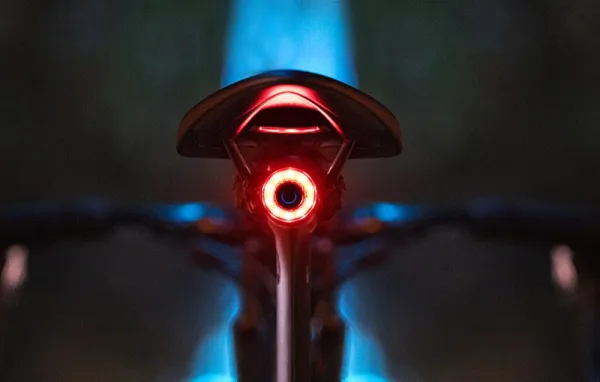 Rockbros Q3 Zadné svetlo pre bicykle, čierne