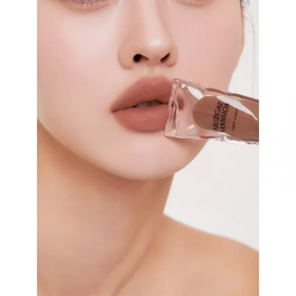 MUZIGAE MANSION Objet Liquid dlhotrvajúci tekutý rúž s matným efektom odtieň 015 Pride 6 ml