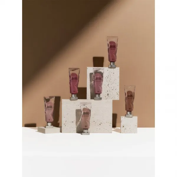 MUZIGAE MANSION Objet Liquid dlhotrvajúci tekutý rúž s matným efektom odtieň 015 Pride 6 ml