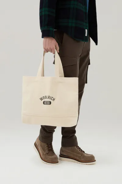 Taška Woolrich Shopper Tote Plaster White