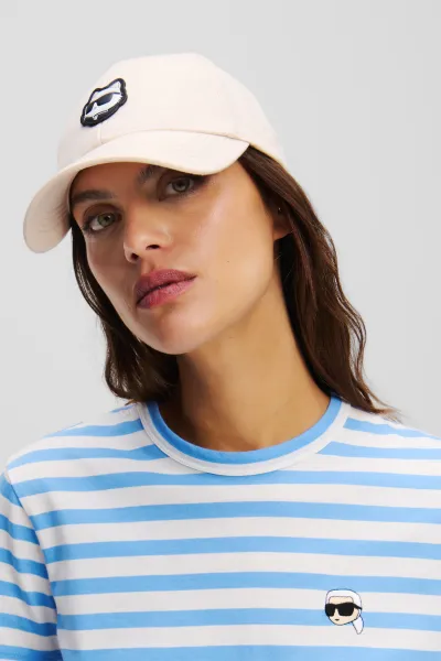 Šiltovka Karl Lagerfeld Ikon Choupette Patch Cap Cannoli Cream