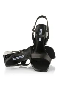 Sandále Karl Lagerfeld Astra Nova Ankle Strap Sandal Black Lthr