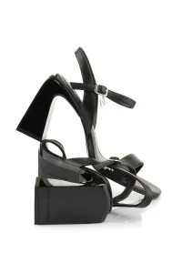 Sandále Karl Lagerfeld Astra Nova Ankle Strap Sandal Black Lthr