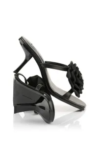 Sandále Karl Lagerfeld Karmel Flora Slide Black Lthr
